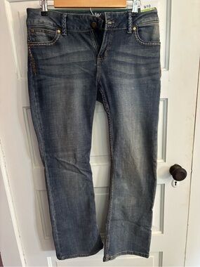 Wrangler boot cut jeans. Size 9/10. NWT